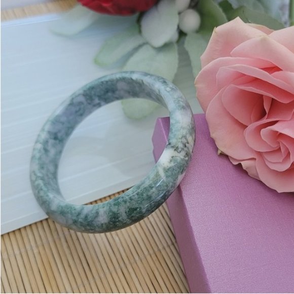 100% Genuine Jadeite Bangle 61mm NWT - Picture 2 of 15